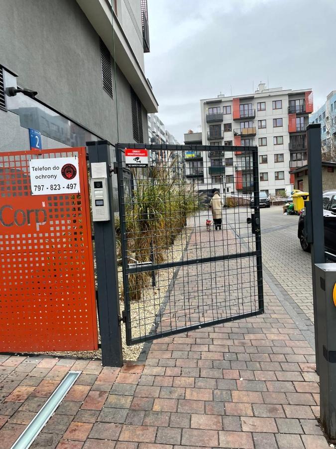 Cybernetyki2 Street Inn Near Airport Warsaw Luaran gambar