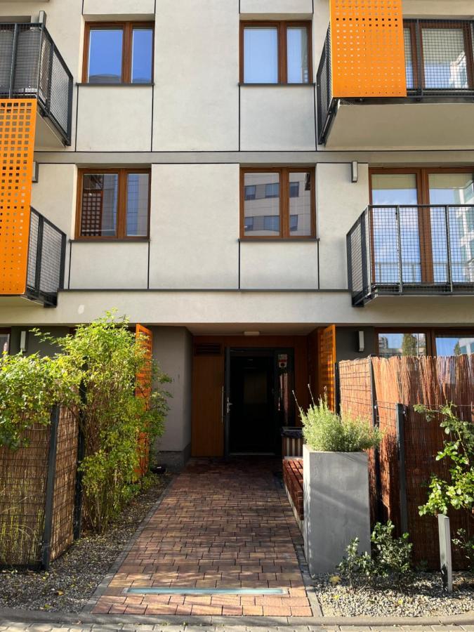 Cybernetyki2 Street Inn Near Airport Warsaw Luaran gambar